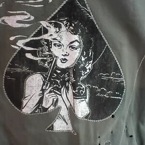 Women's Graphic Tee - Black